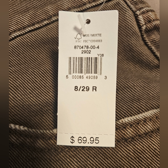 Gap Low Stride Short - Picture 5 of 5